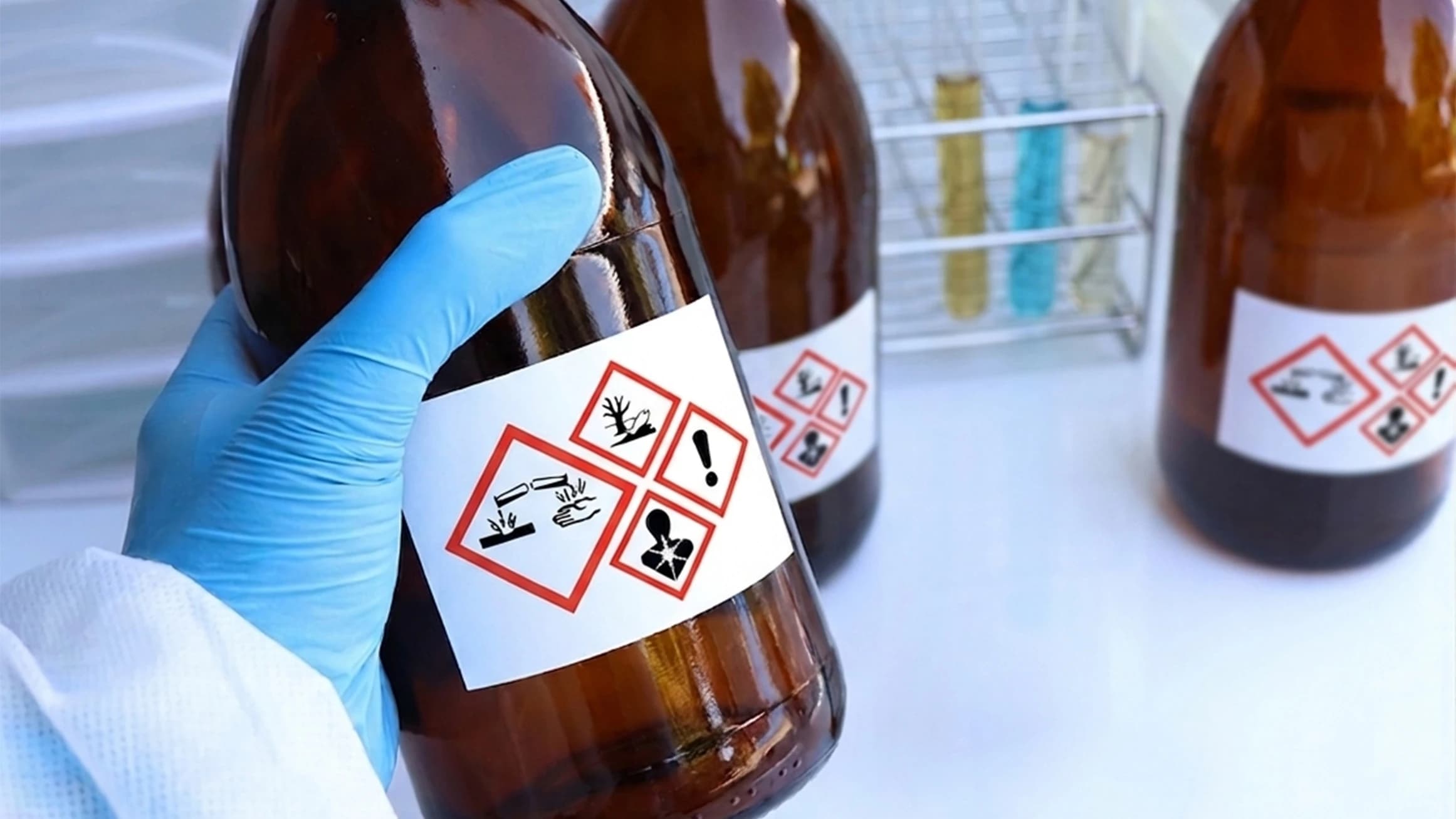 Laboratorijske kemikalije